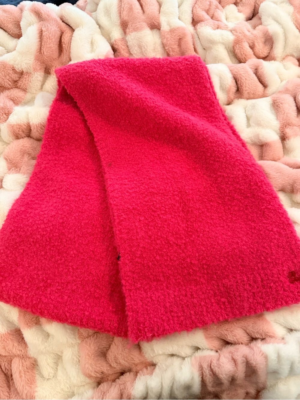 Sweaty Betty Bright Hot Pink Fleece Scarf
